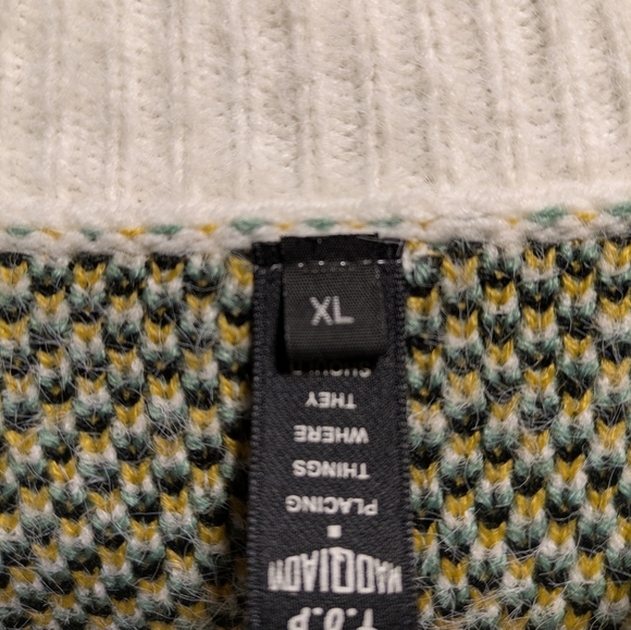 Playful Dinosaur Crewneck Sweater - Cream and Green - Picture 5 of 6